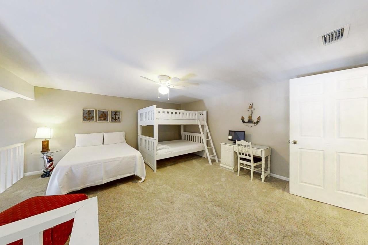 Cotton Bayou 4H Orange Beach Bilik gambar