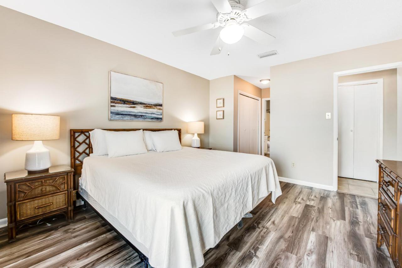 Cotton Bayou 4H Orange Beach Bilik gambar