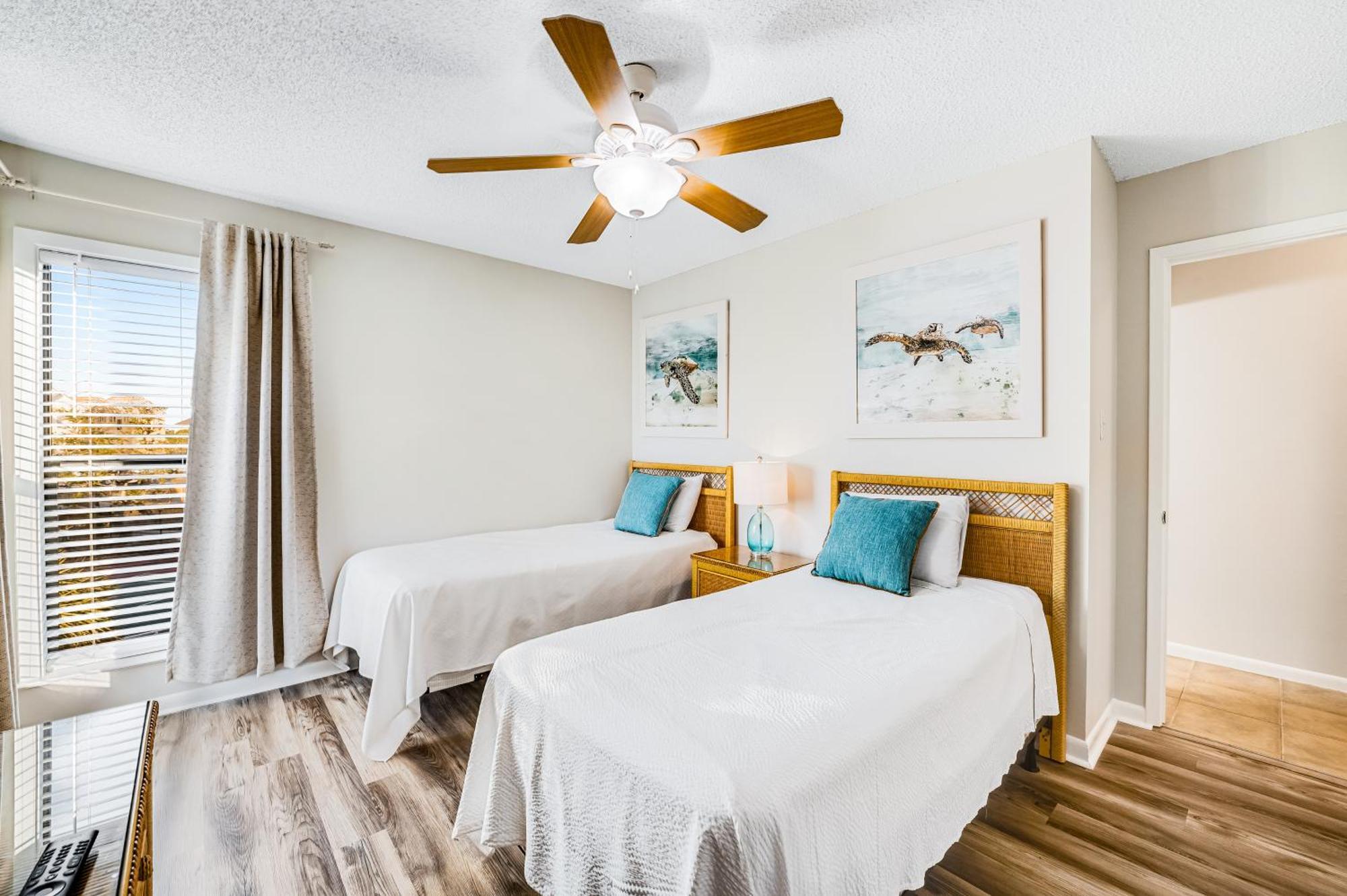 Cotton Bayou 4H Orange Beach Bilik gambar