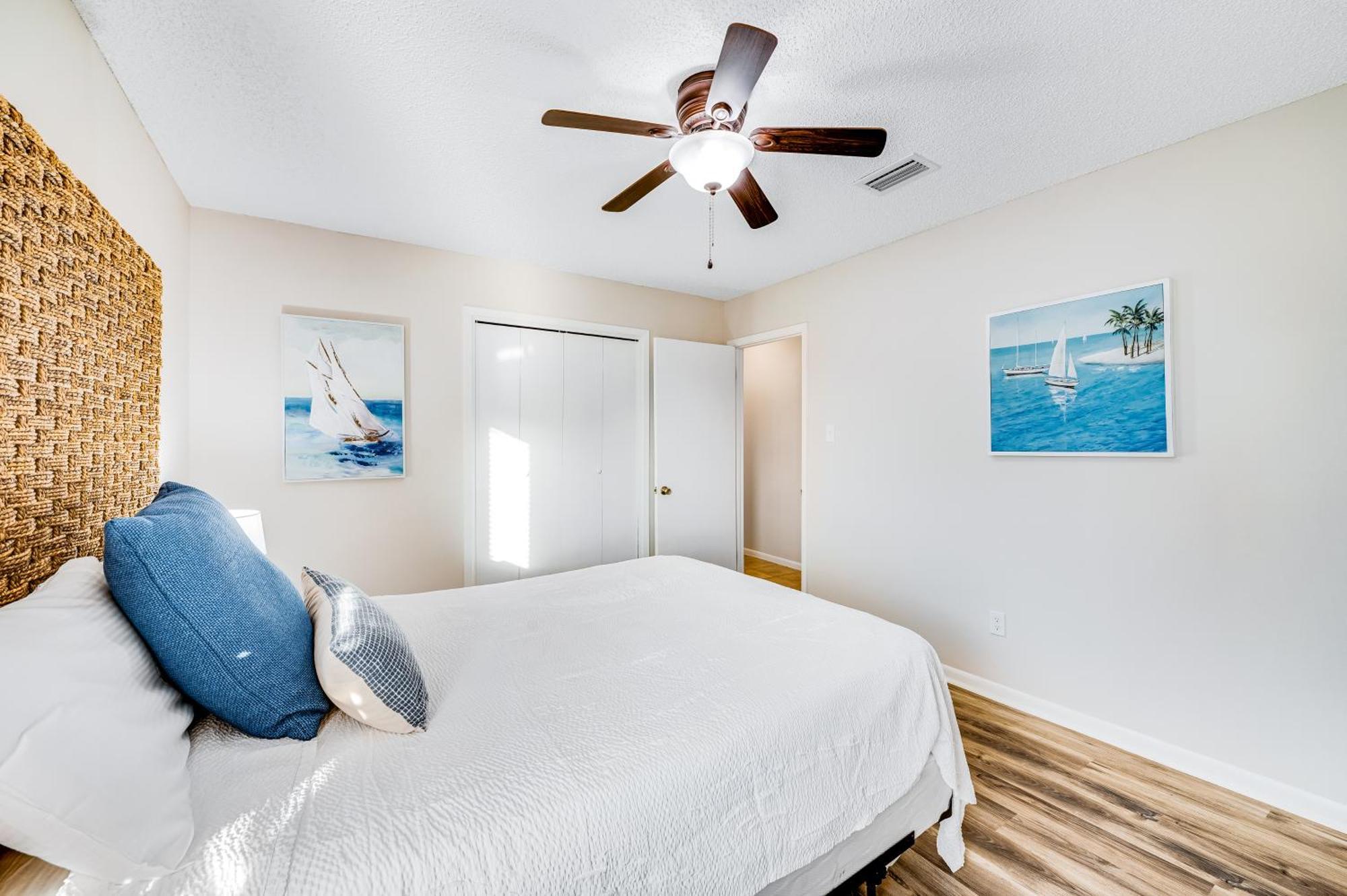 Cotton Bayou 4H Orange Beach Bilik gambar